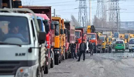 媒体曝光! 道路运输从业资格证考试存黑幕, 货运安全不容忽视